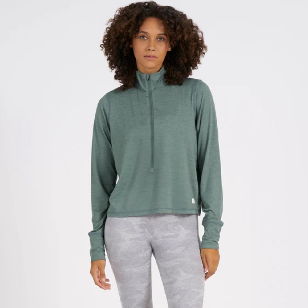 Vuori Sage Green Women's Half-Zip Sweatshirt